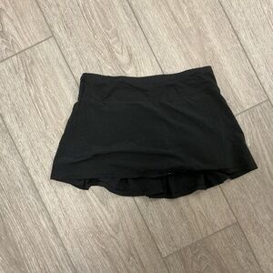 Black Lululemon Tennis Skirt